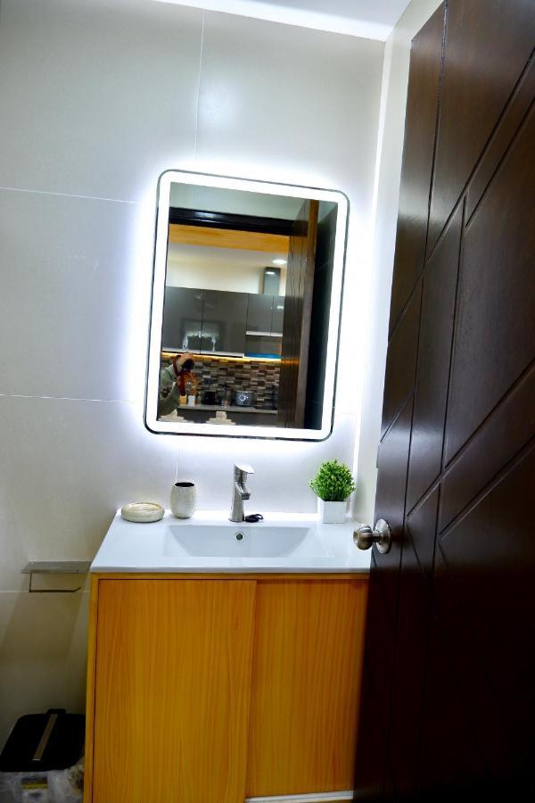 Cozy Entire Condo Unit With Pool Access Angeles Dış mekan fotoğraf