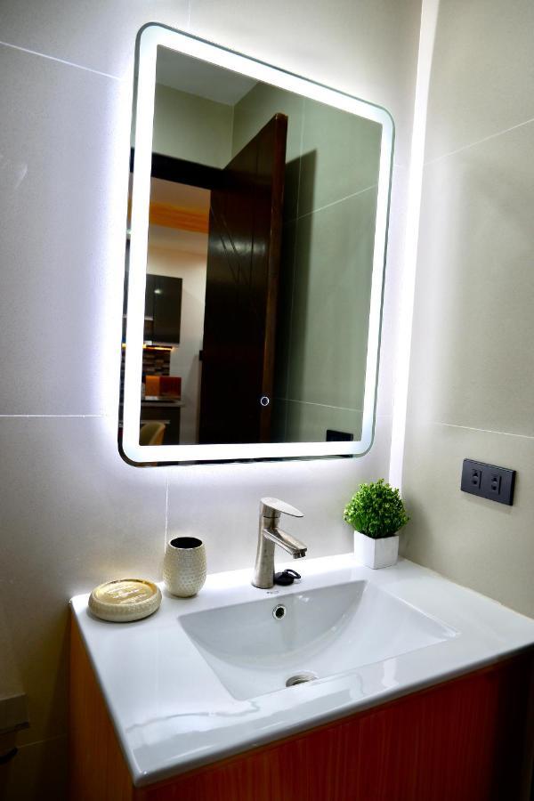 Cozy Entire Condo Unit With Pool Access Angeles Dış mekan fotoğraf